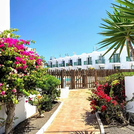 Sea Breeze Pool View & Wifi By Irent Fuerteventura Apartament