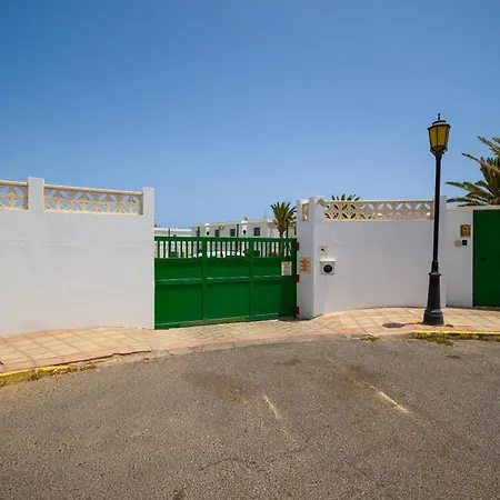 Sea Breeze Pool View & Wifi By Irent Fuerteventura Apartament *