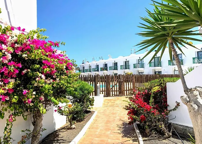 Sea Breeze Pool View & Wifi By Irent Fuerteventura アパート