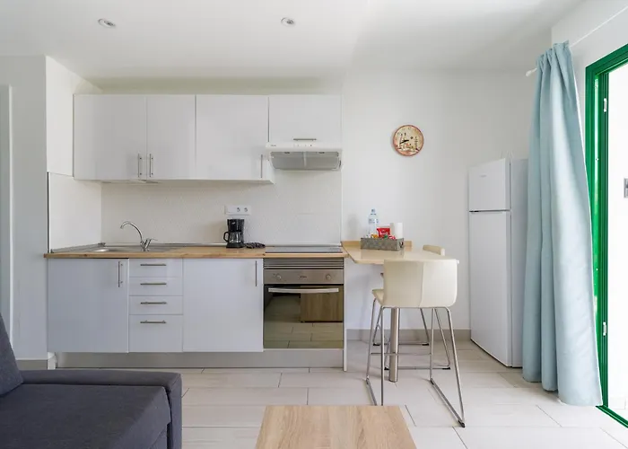 Sea Breeze Pool View & Wifi By Irent Fuerteventura コラレホ