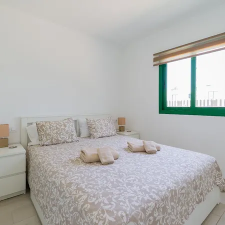 Apartment Sea Breeze Pool View & Wifi By Irent Fuerteventura