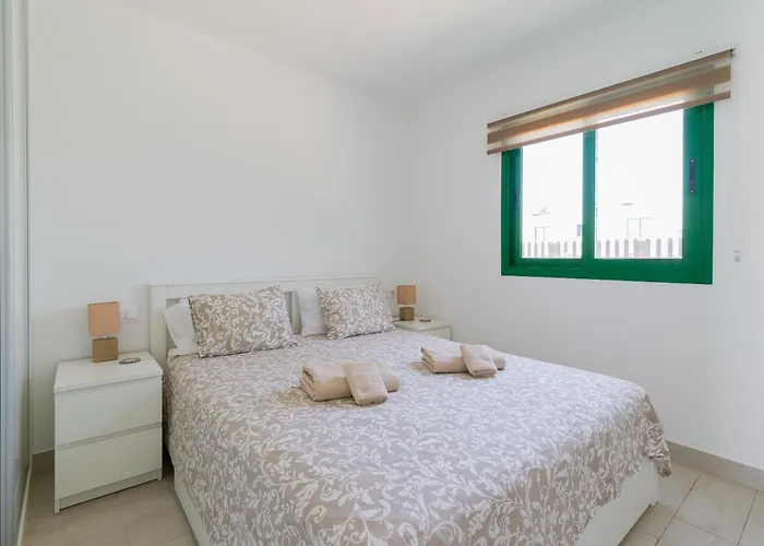 Apartment Sea Breeze Pool View & Wifi By Irent Fuerteventura